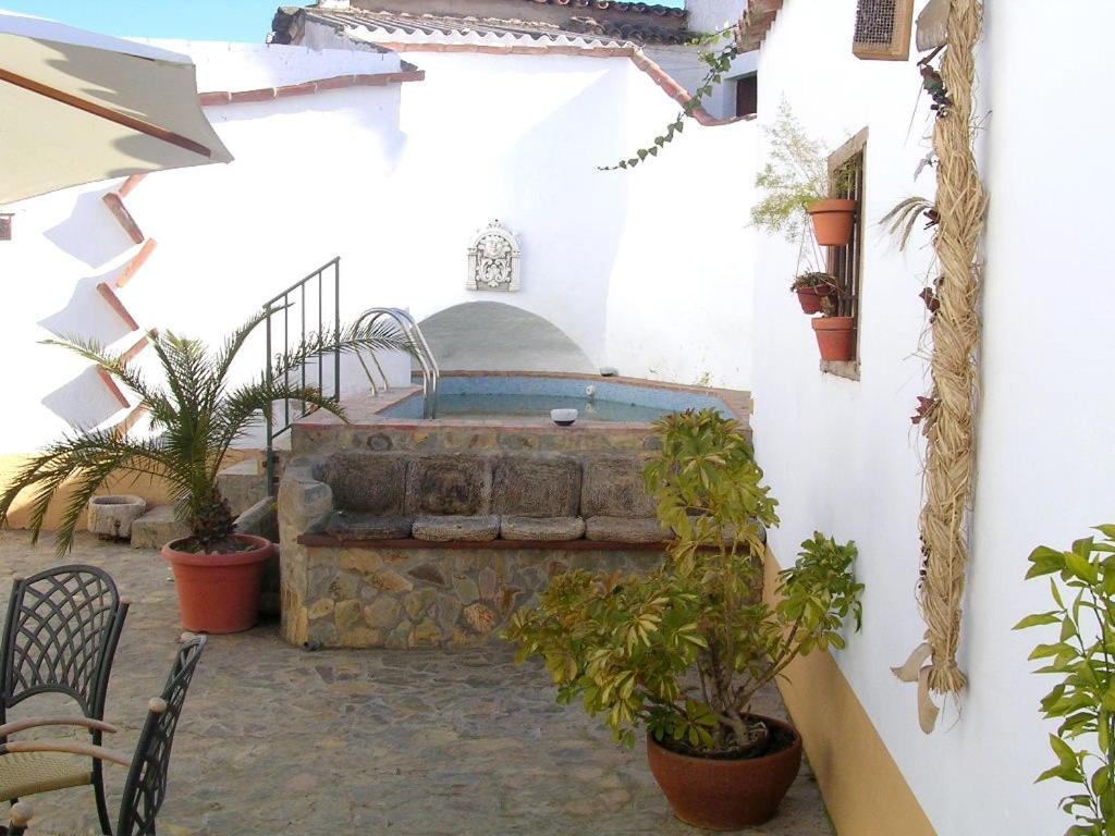 Casa Rural Los Gaitanes Valverde de Leganés Extérieur photo