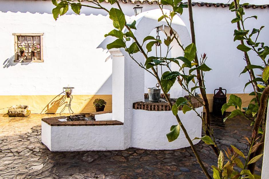 Casa Rural Los Gaitanes Valverde de Leganés Extérieur photo