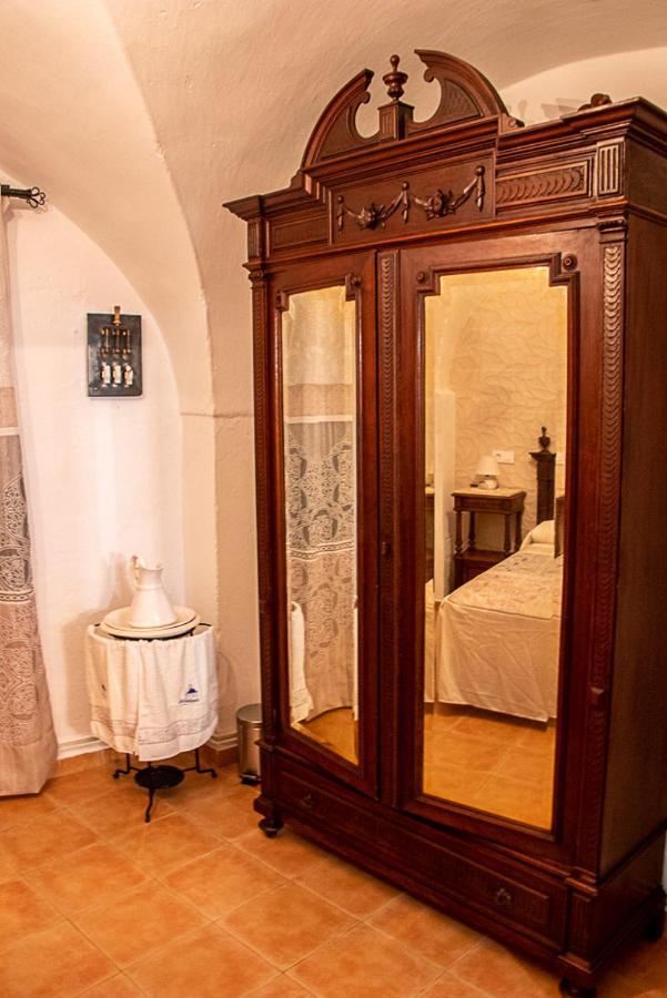 Casa Rural Los Gaitanes Valverde de Leganés Extérieur photo
