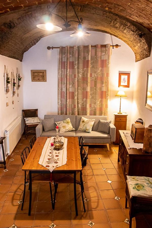 Casa Rural Los Gaitanes Valverde de Leganés Extérieur photo