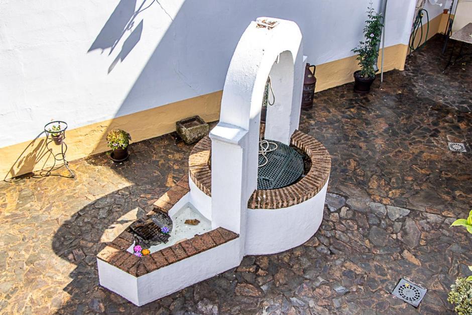 Casa Rural Los Gaitanes Valverde de Leganés Extérieur photo