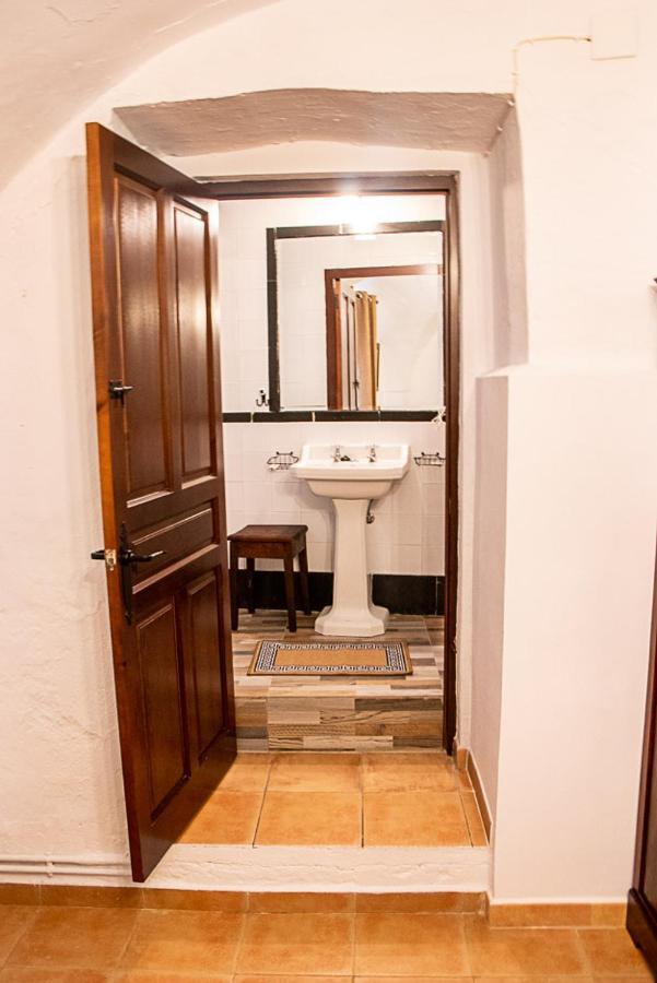 Casa Rural Los Gaitanes Valverde de Leganés Extérieur photo