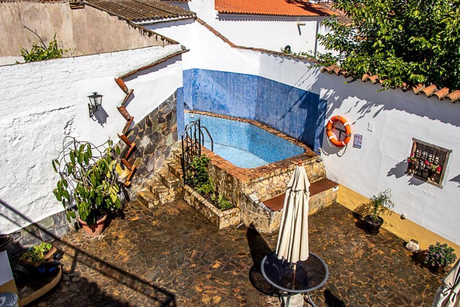 Casa Rural Los Gaitanes Valverde de Leganés Extérieur photo