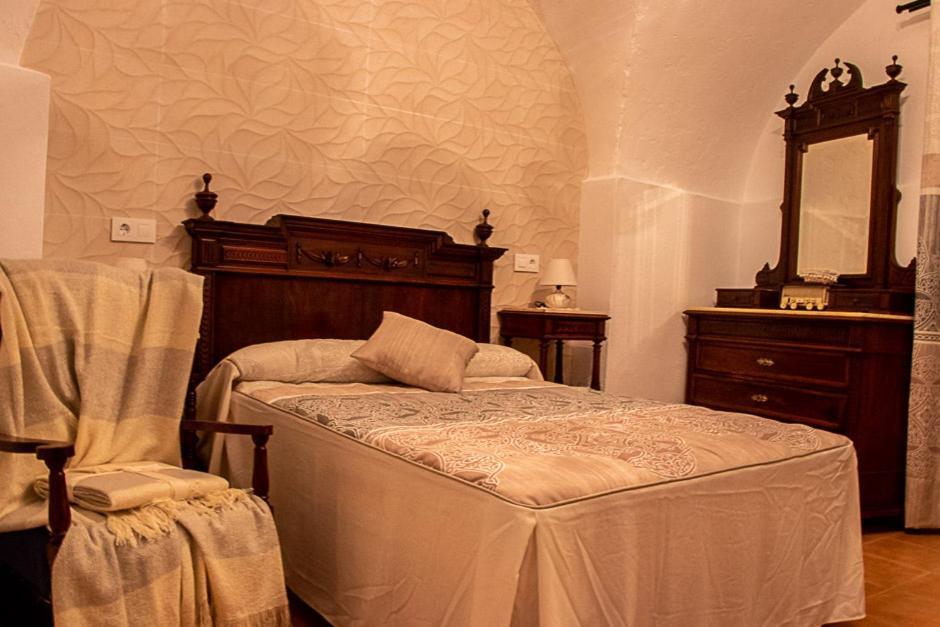 Casa Rural Los Gaitanes Valverde de Leganés Extérieur photo