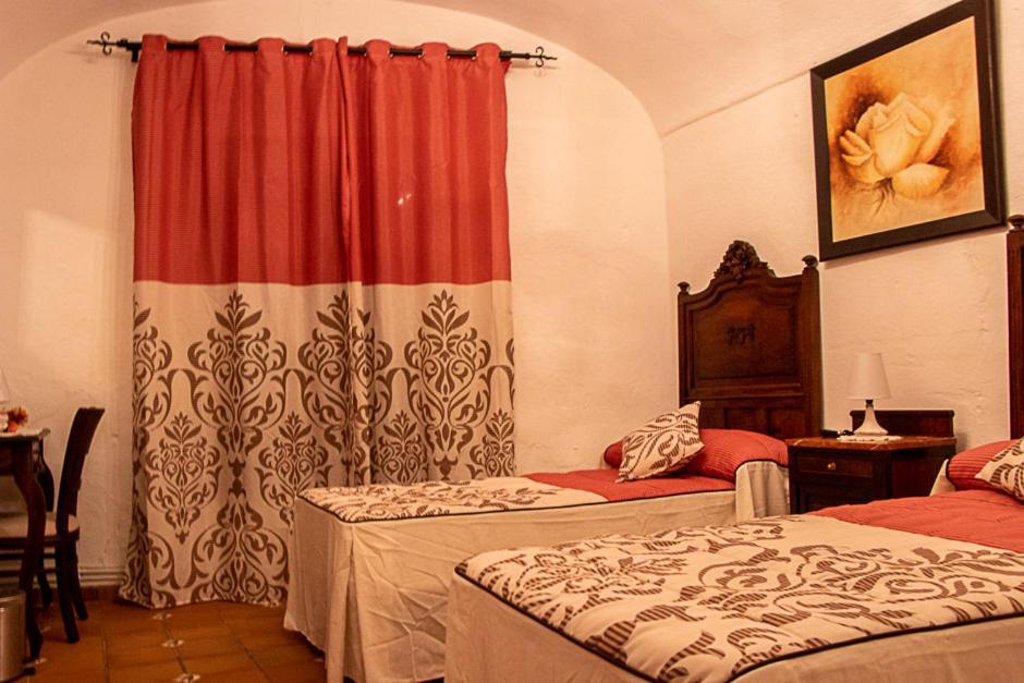 Casa Rural Los Gaitanes Valverde de Leganés Extérieur photo